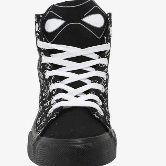 Umbrella Academy Cosplay Hi-Top Sneakers - Picture 2 of 5
